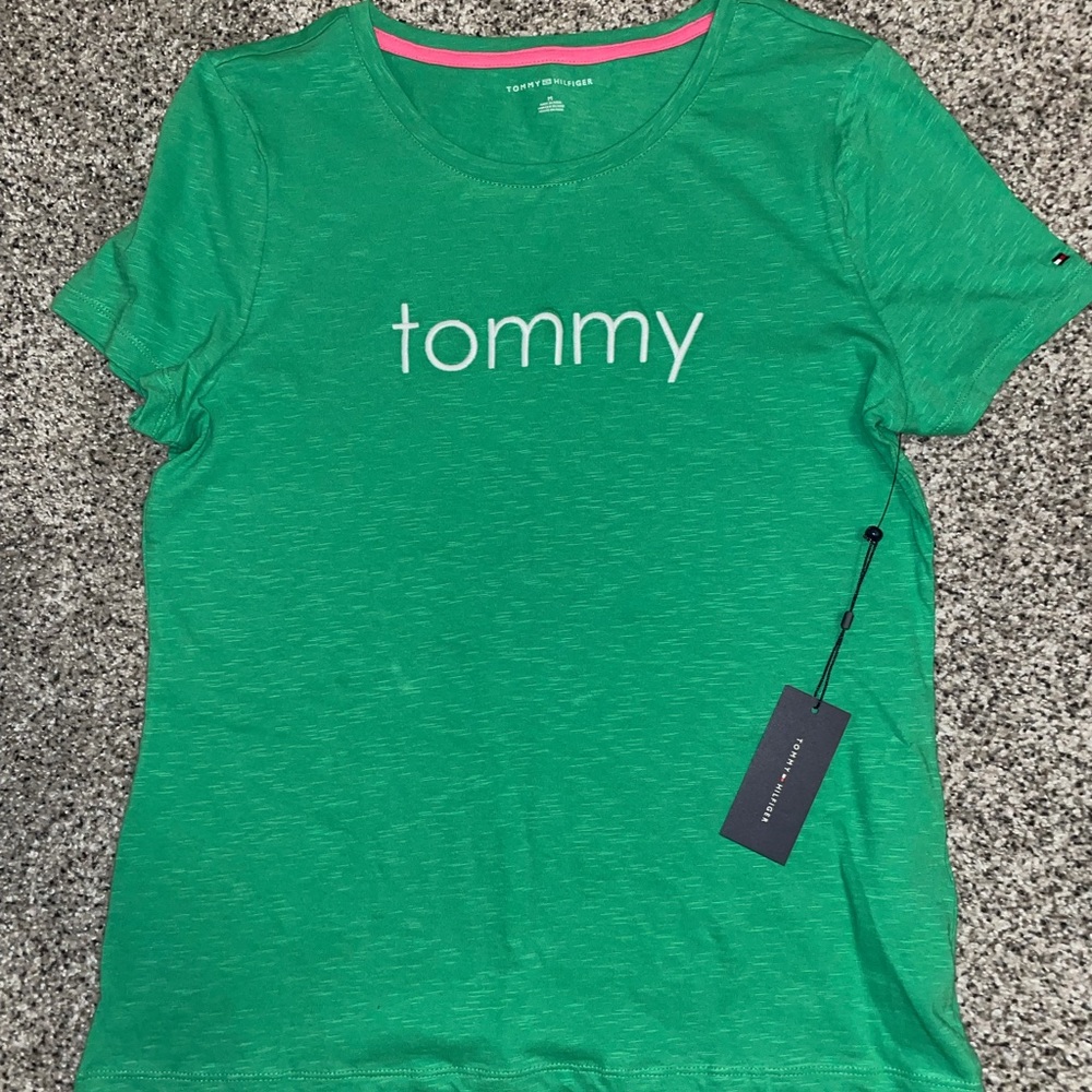Tommy Hilfiger t-shirt size medium
